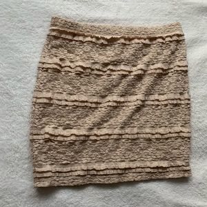 Tan lace mini skirt  (small)